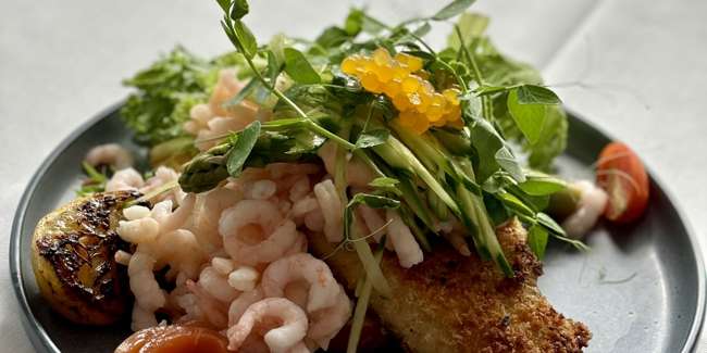 Enjoy a delicious meal at Restaurant Stauning Strand